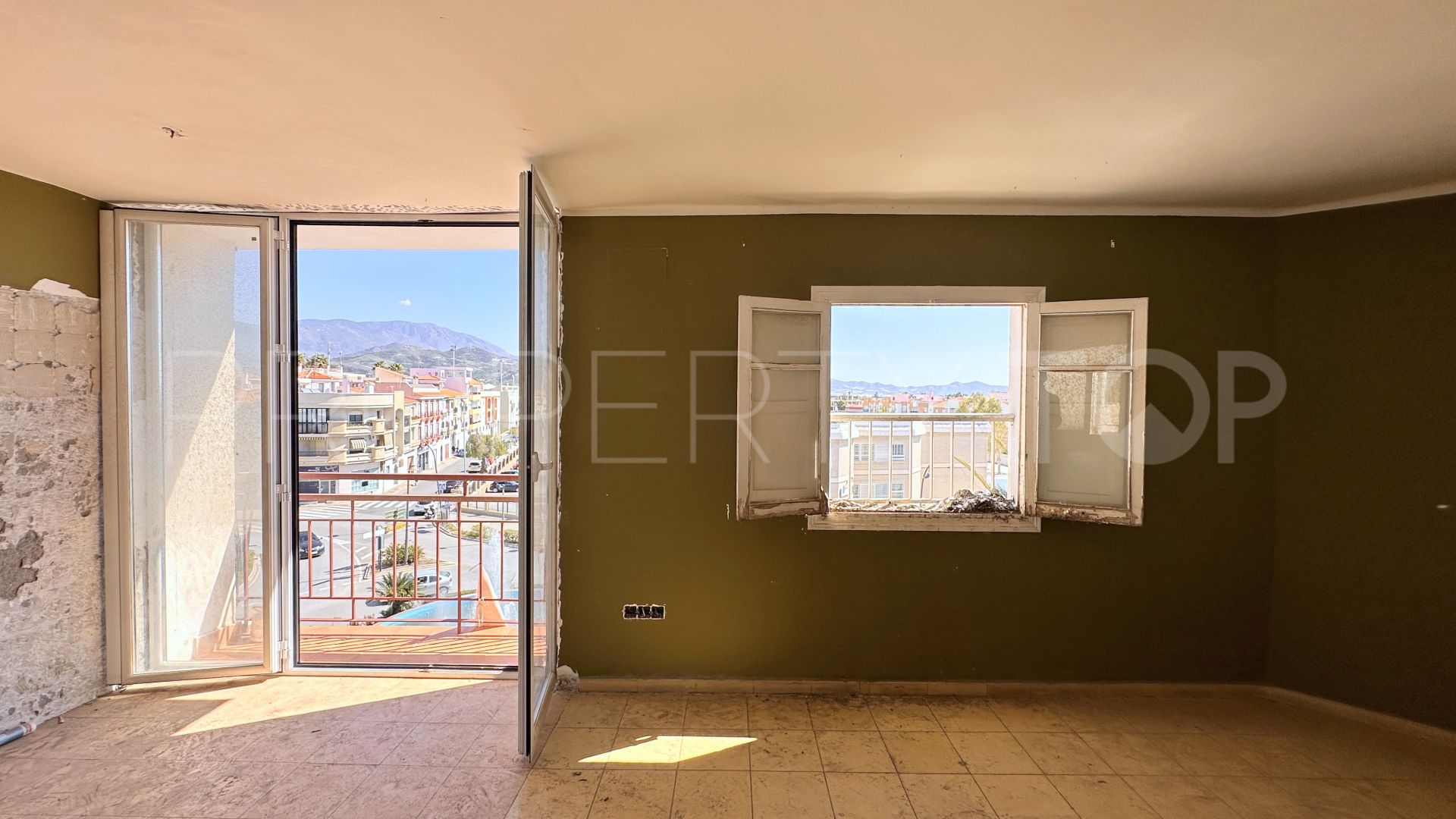 For sale apartment in Salobreña Costa