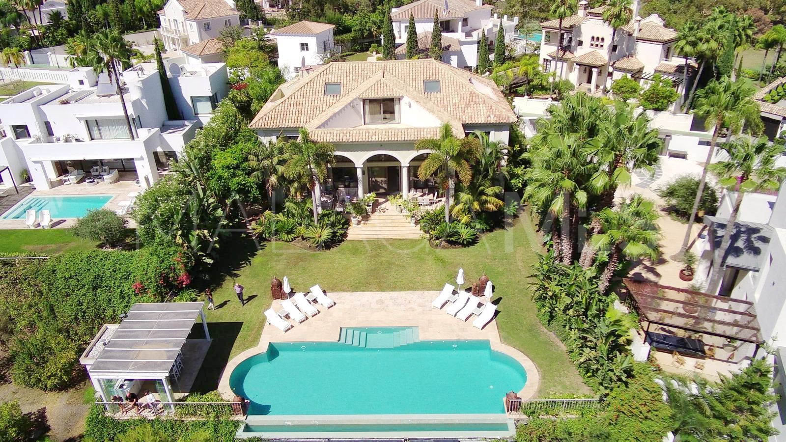 Villa for sale in La Reserva de la Quinta