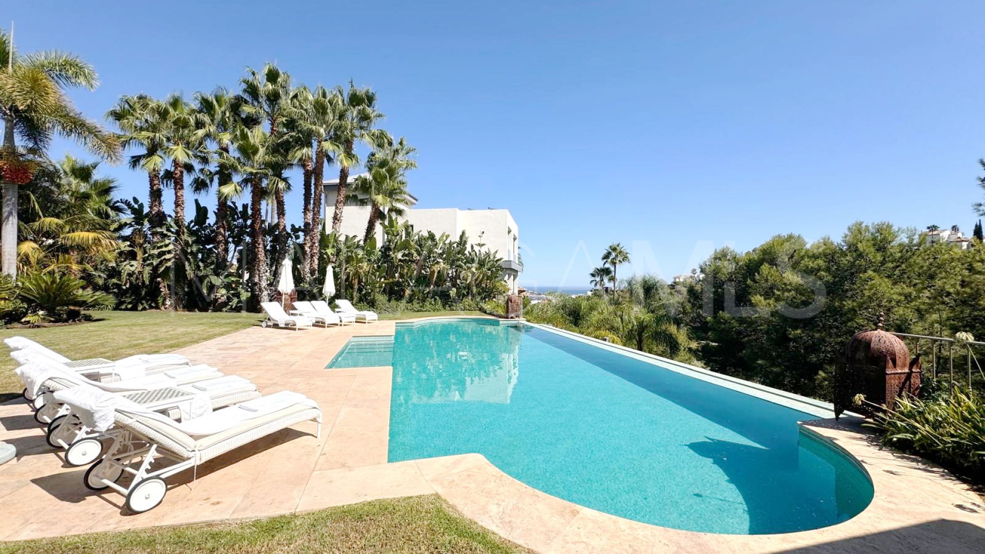 Villa for sale in La Reserva de la Quinta