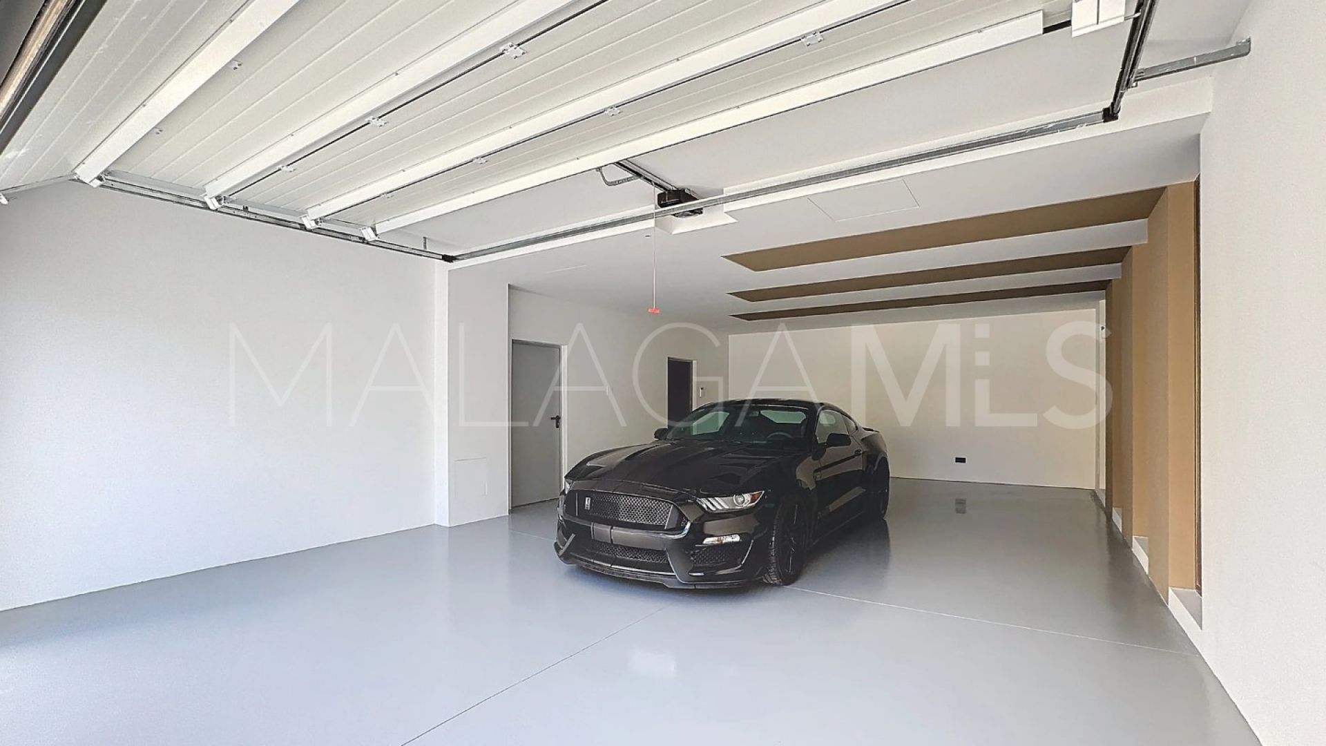 Villa for sale in Sierra Blanca