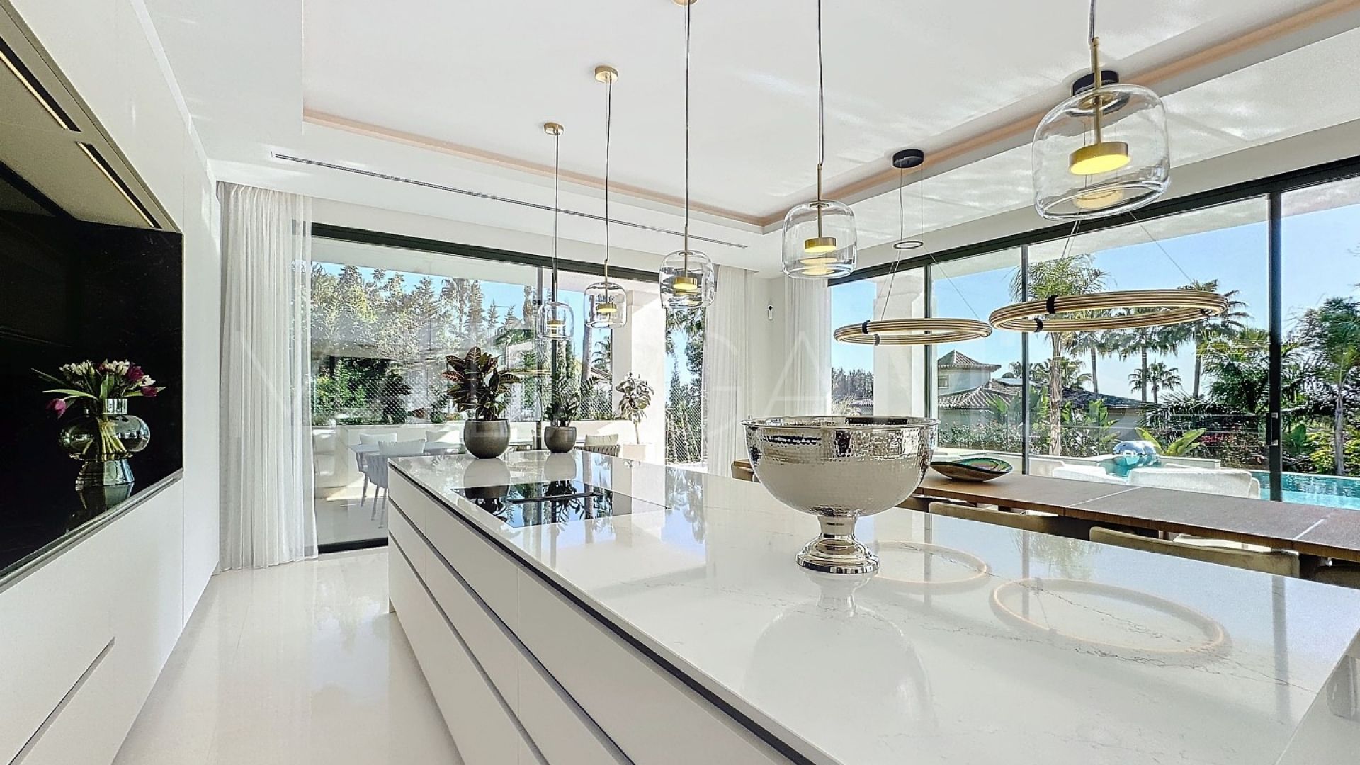 Villa for sale in Sierra Blanca