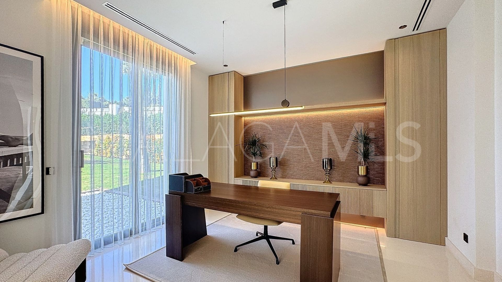 Villa for sale in Sierra Blanca