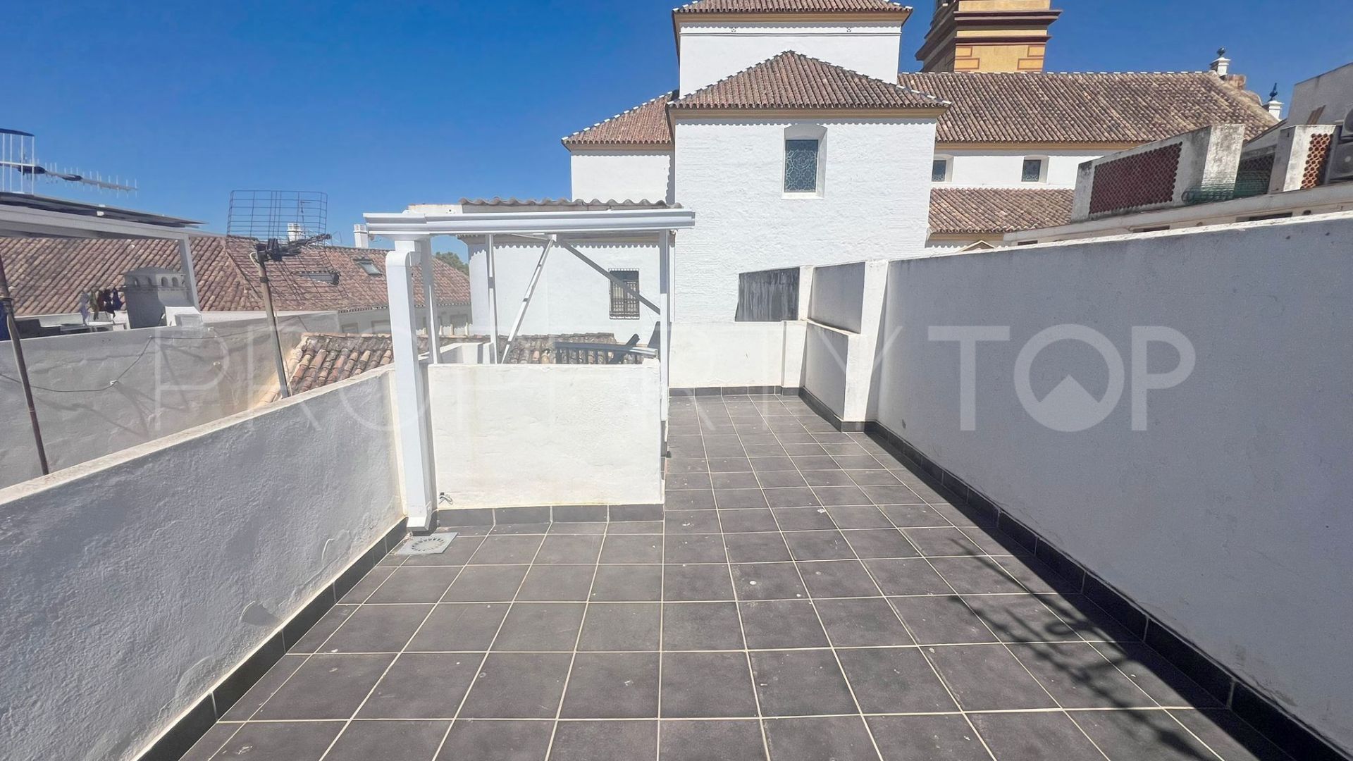 Town house for sale in Estepona Old Town