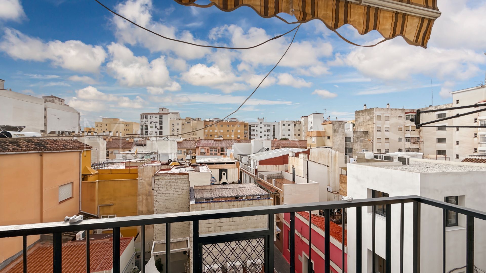 Apartment for sale in El Molinillo - Capuchinos