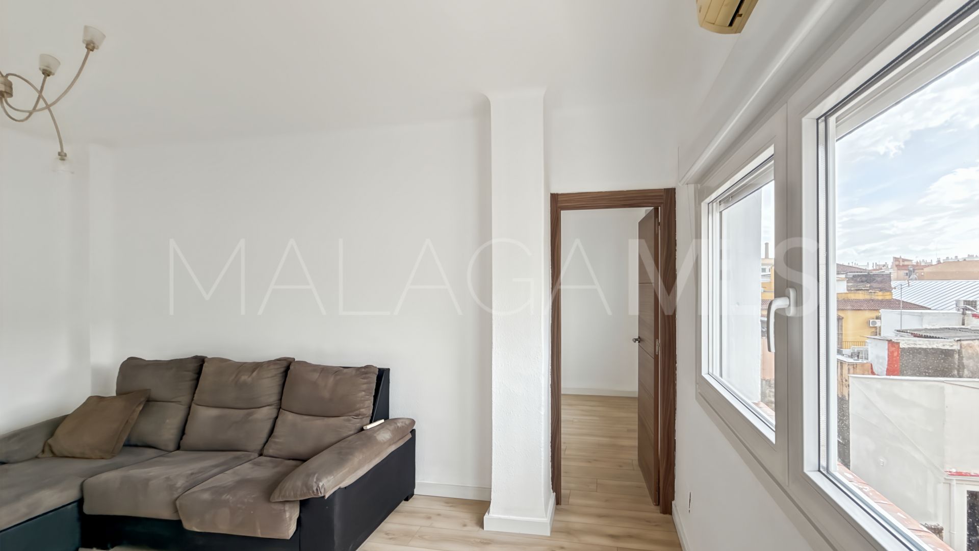 Apartment for sale in El Molinillo - Capuchinos