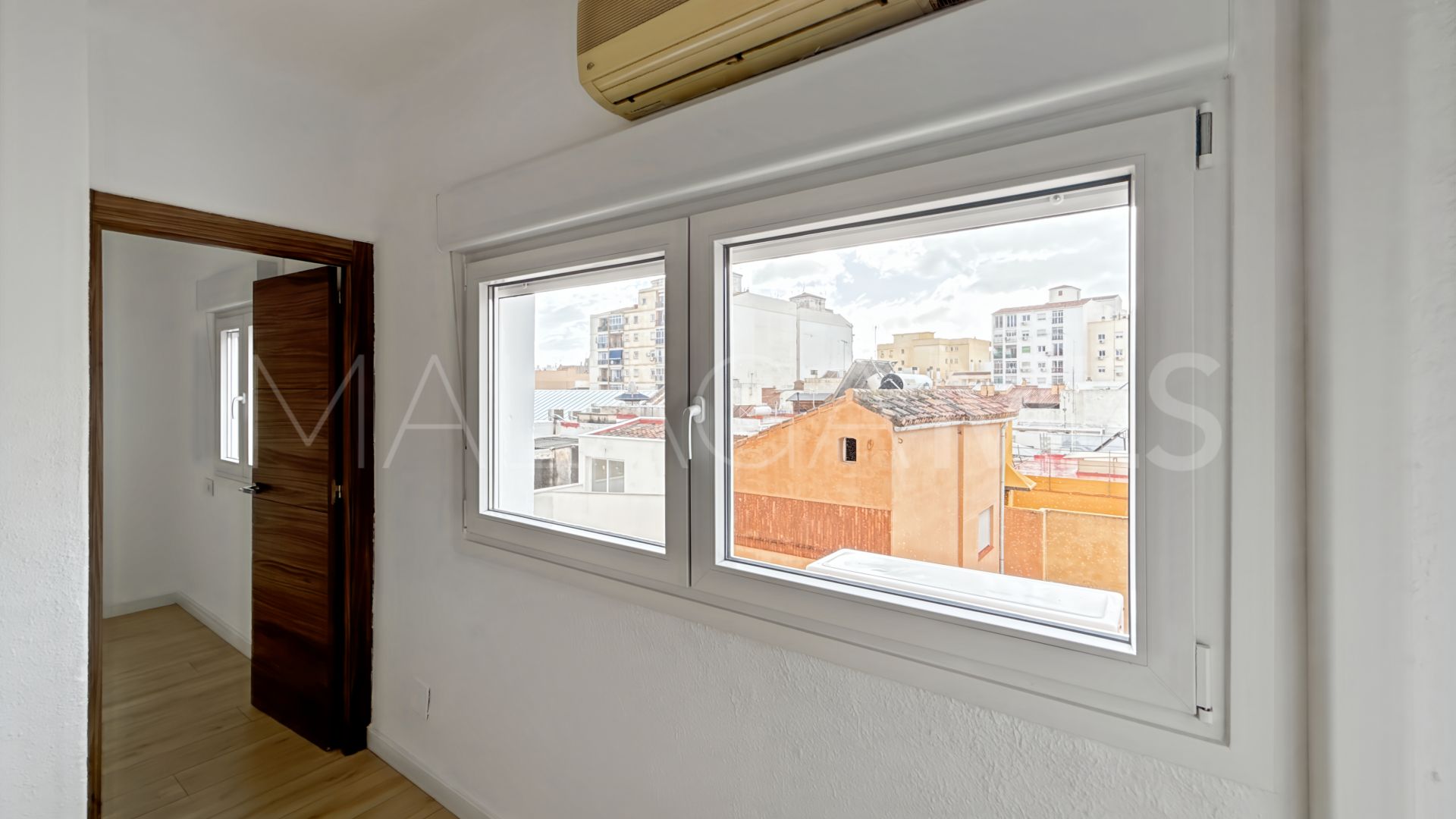 Apartment for sale in El Molinillo - Capuchinos