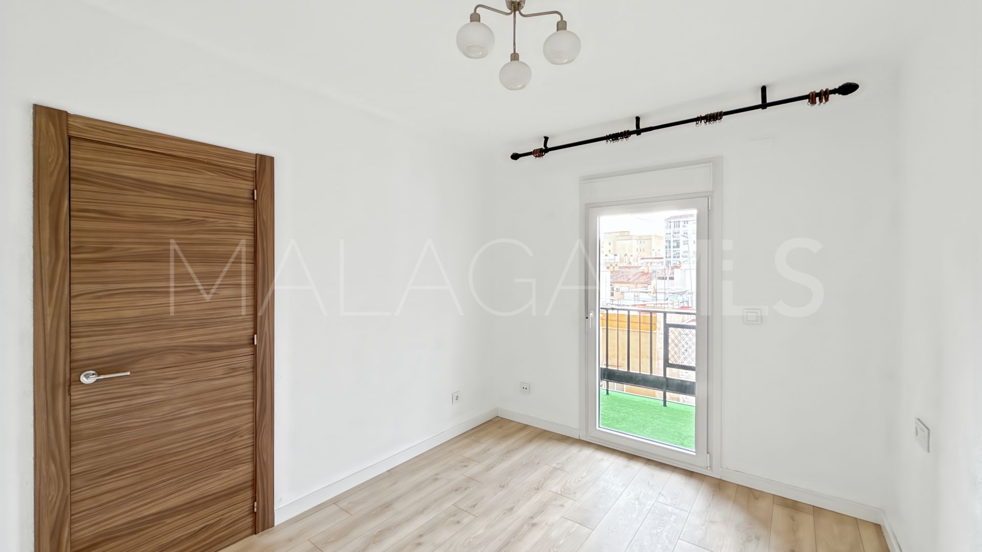 Apartment for sale in El Molinillo - Capuchinos