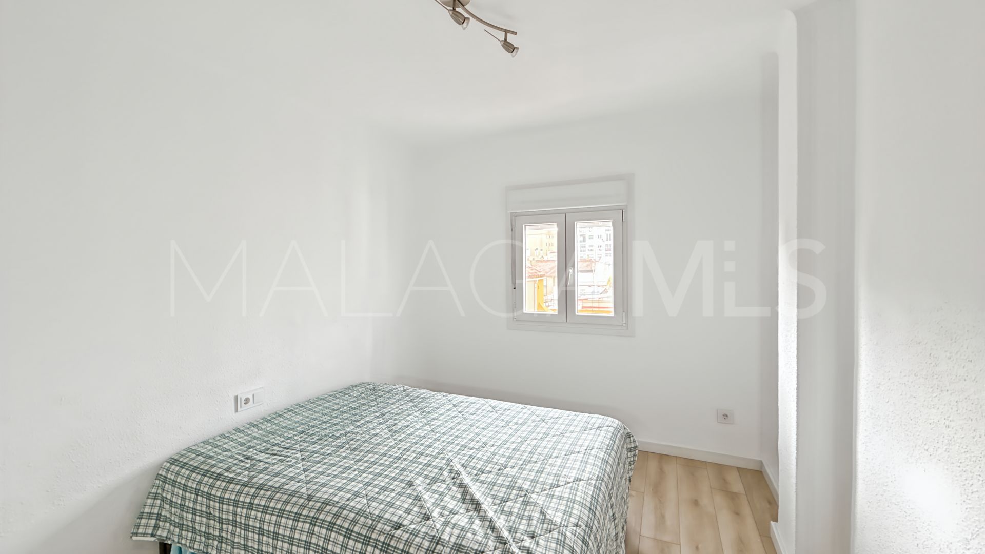 Apartment for sale in El Molinillo - Capuchinos