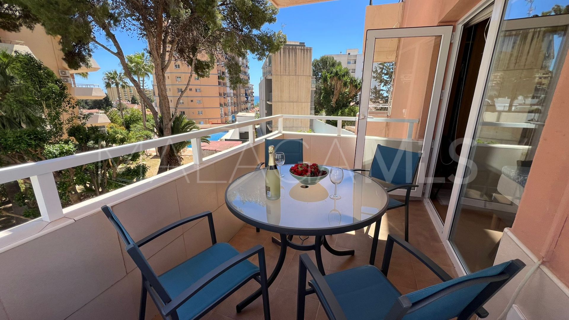 Buy flat in Benalmadena Costa