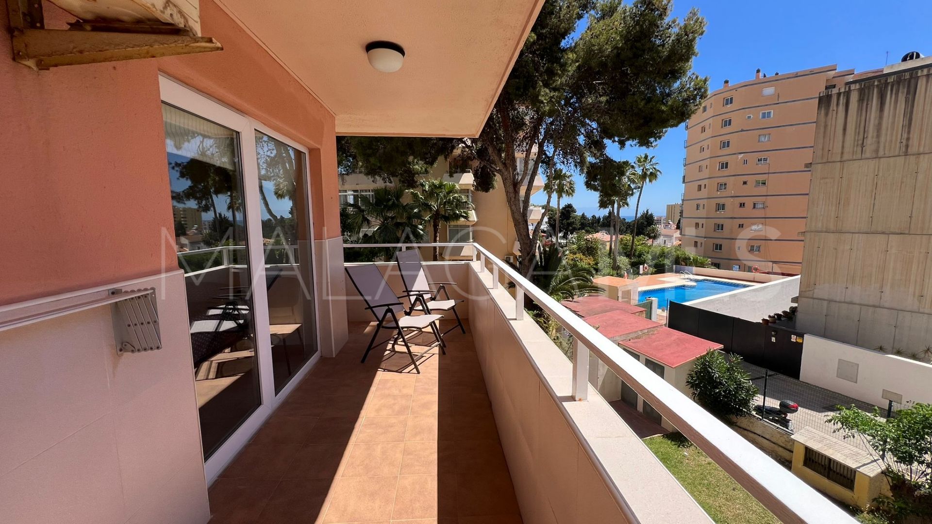 Buy flat in Benalmadena Costa