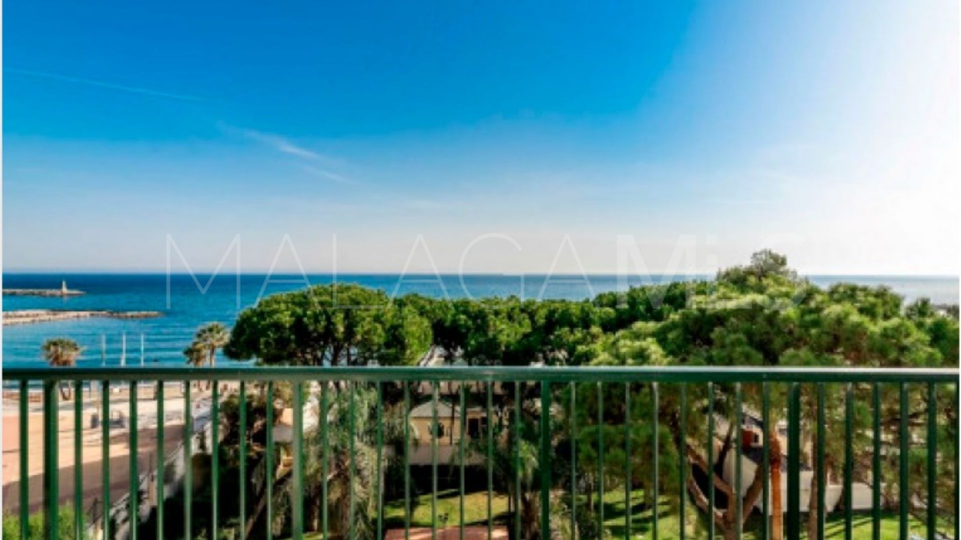 Lägenhet for sale in Andalucia del Mar