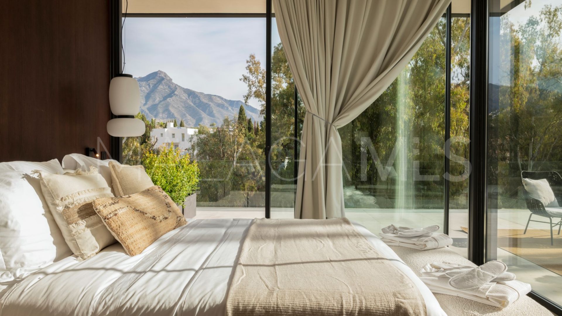 La Cerquilla, villa a la venta with 6 bedrooms