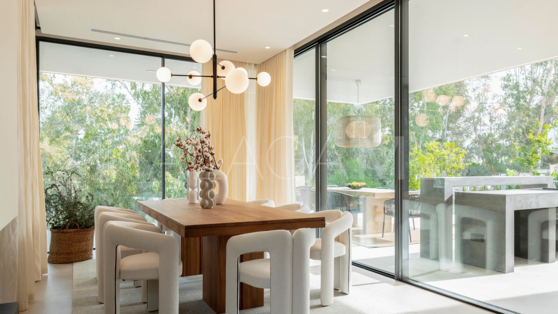 La Cerquilla, villa a la venta with 6 bedrooms