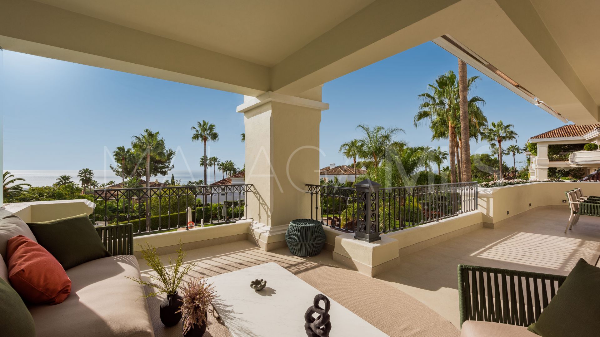 3 bedrooms Altos Reales apartment for sale