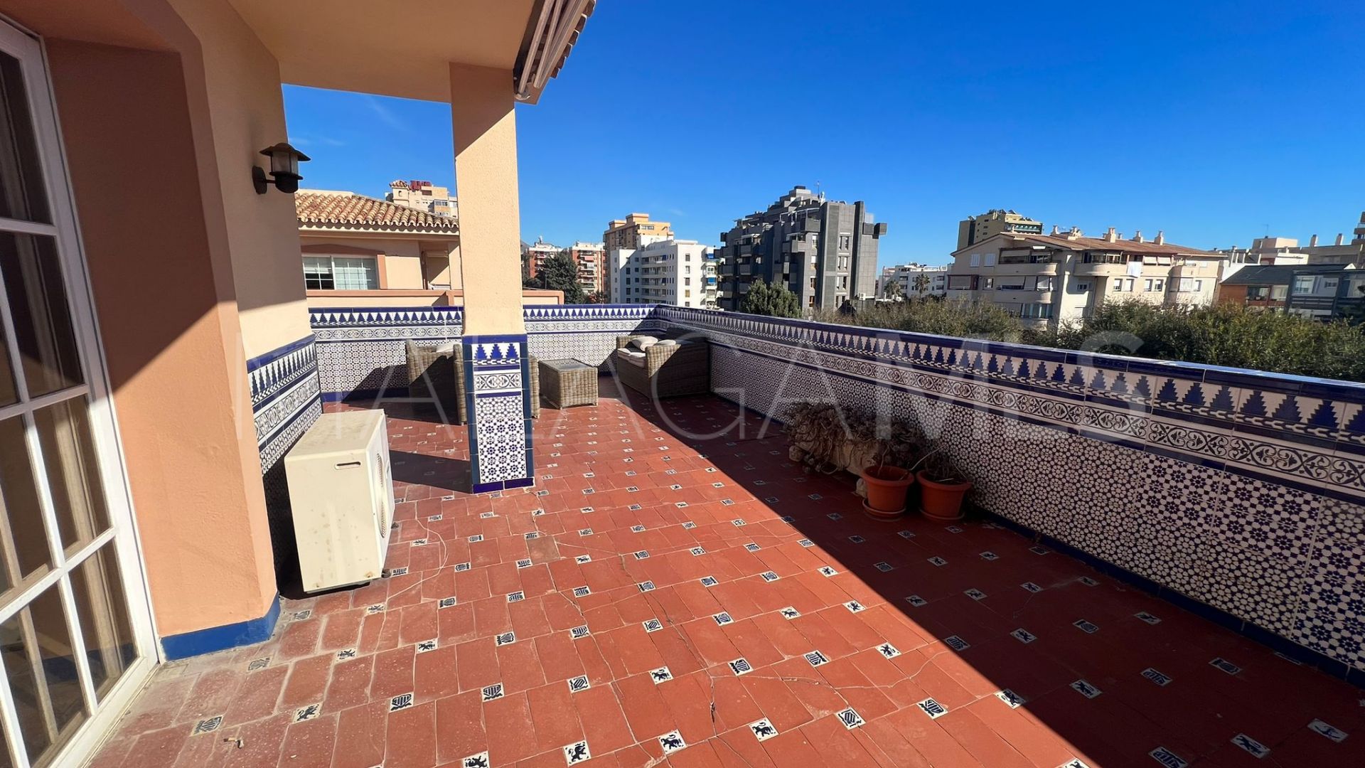 Atico duplex de 6 bedrooms for sale in Fuengirola