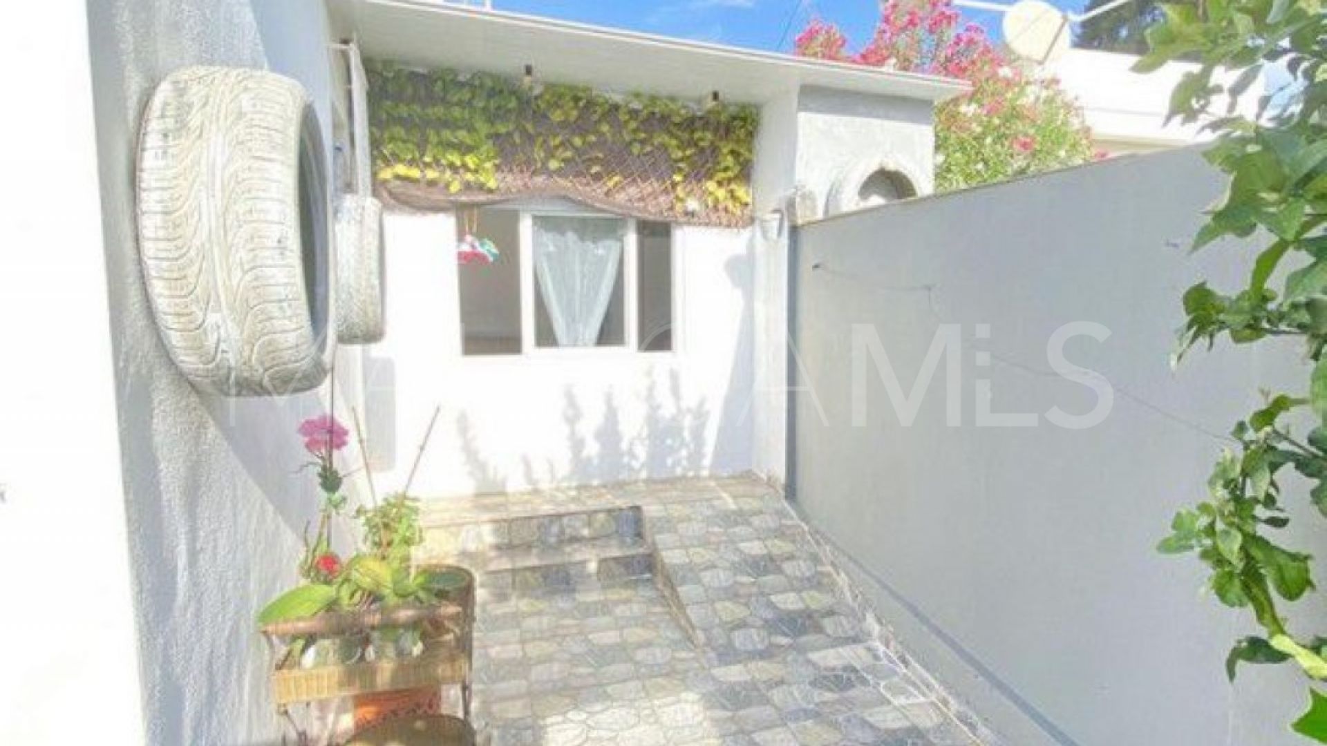 For sale house in Costabella with 3 bedrooms