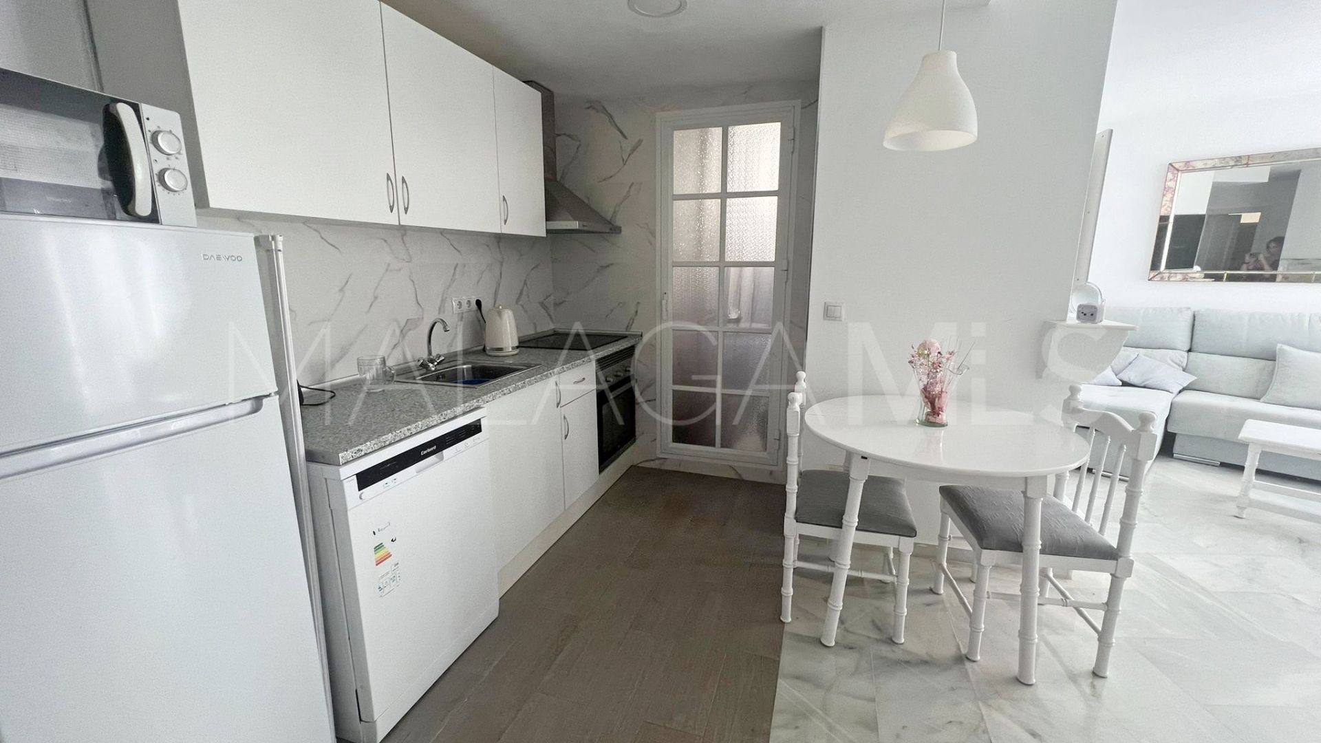 For sale apartment in Benalmadena Costa