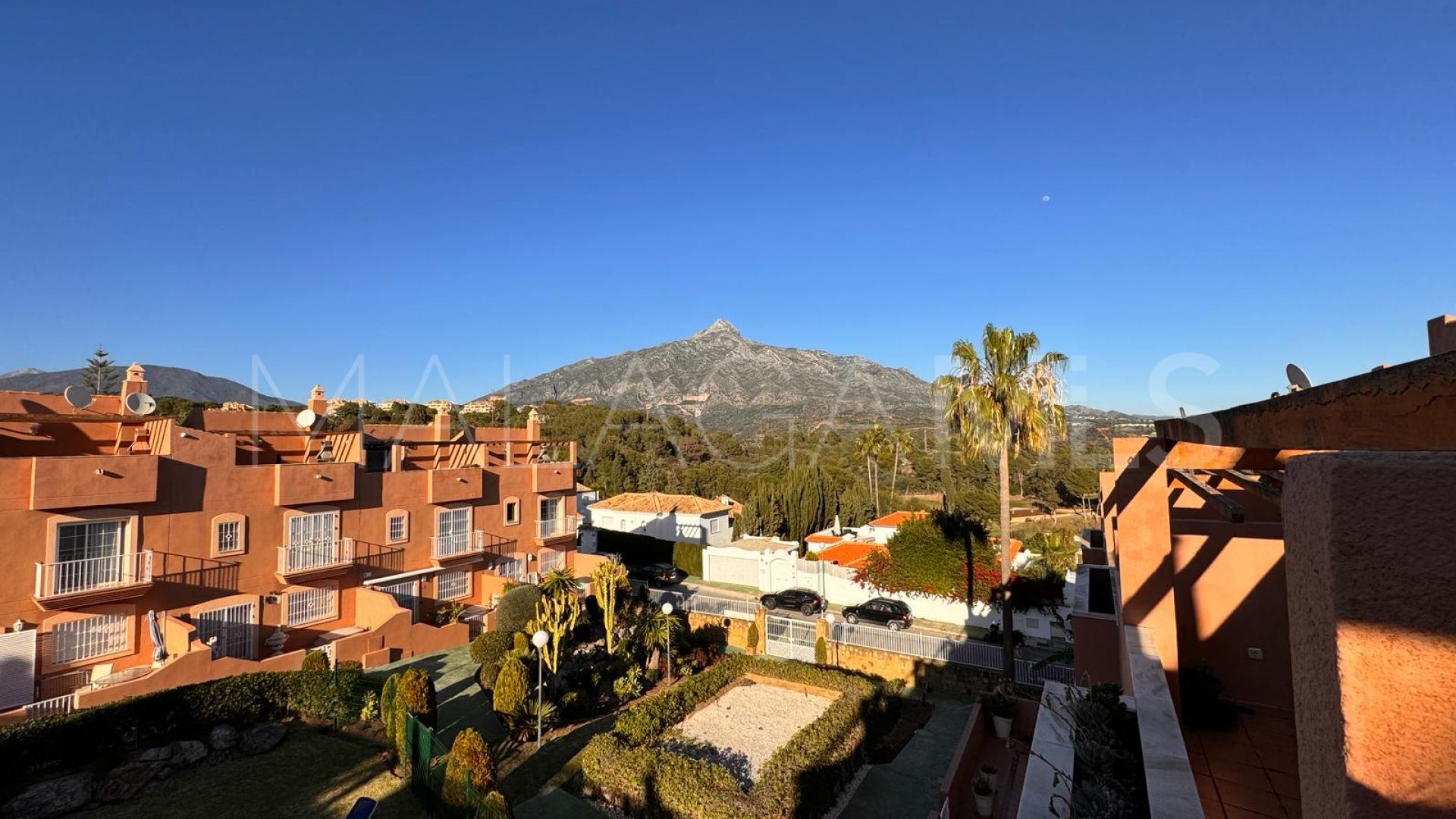 For sale town house in La Biznaga with 3 bedrooms