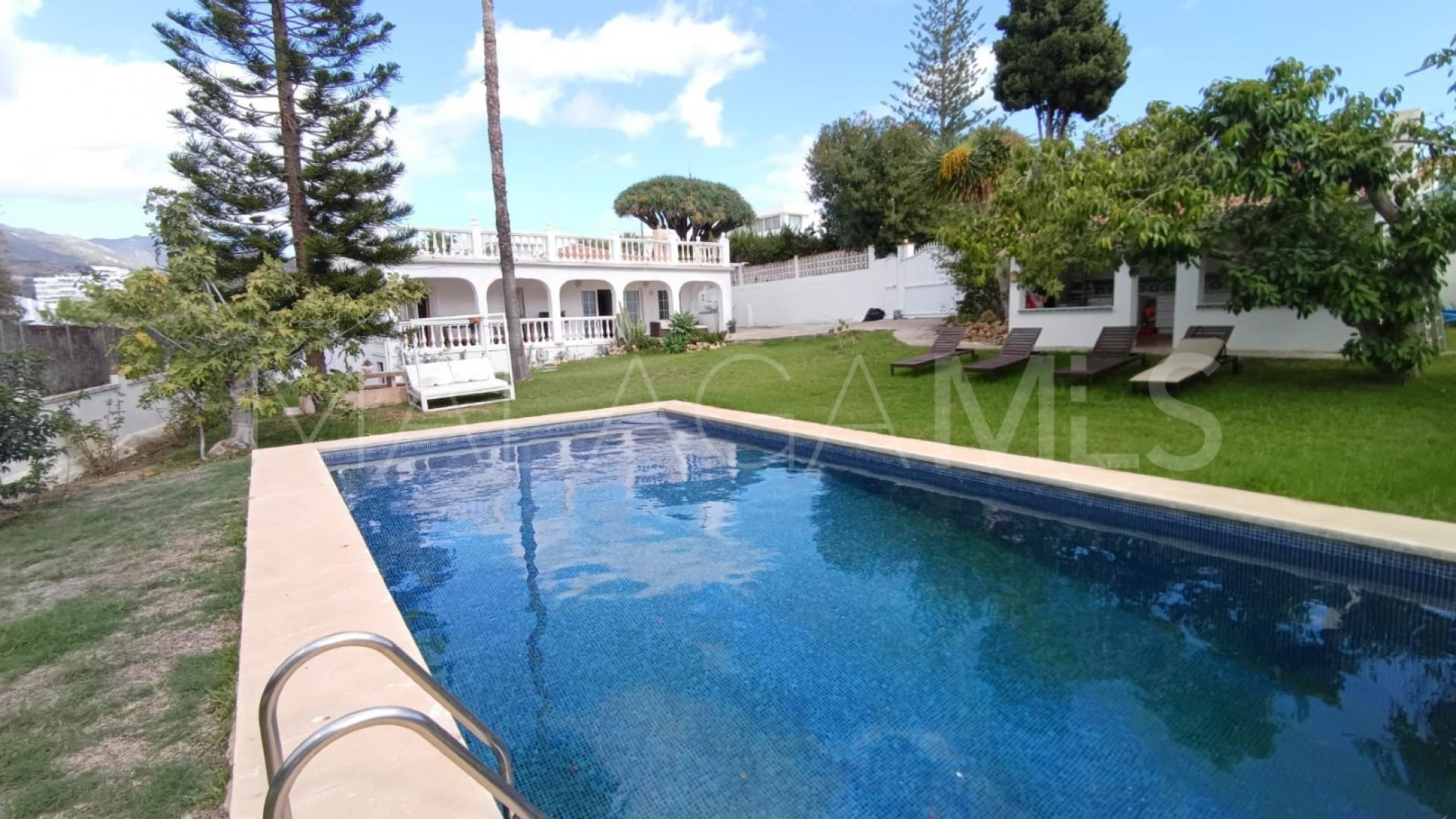 Buy villa in El Real Panorama