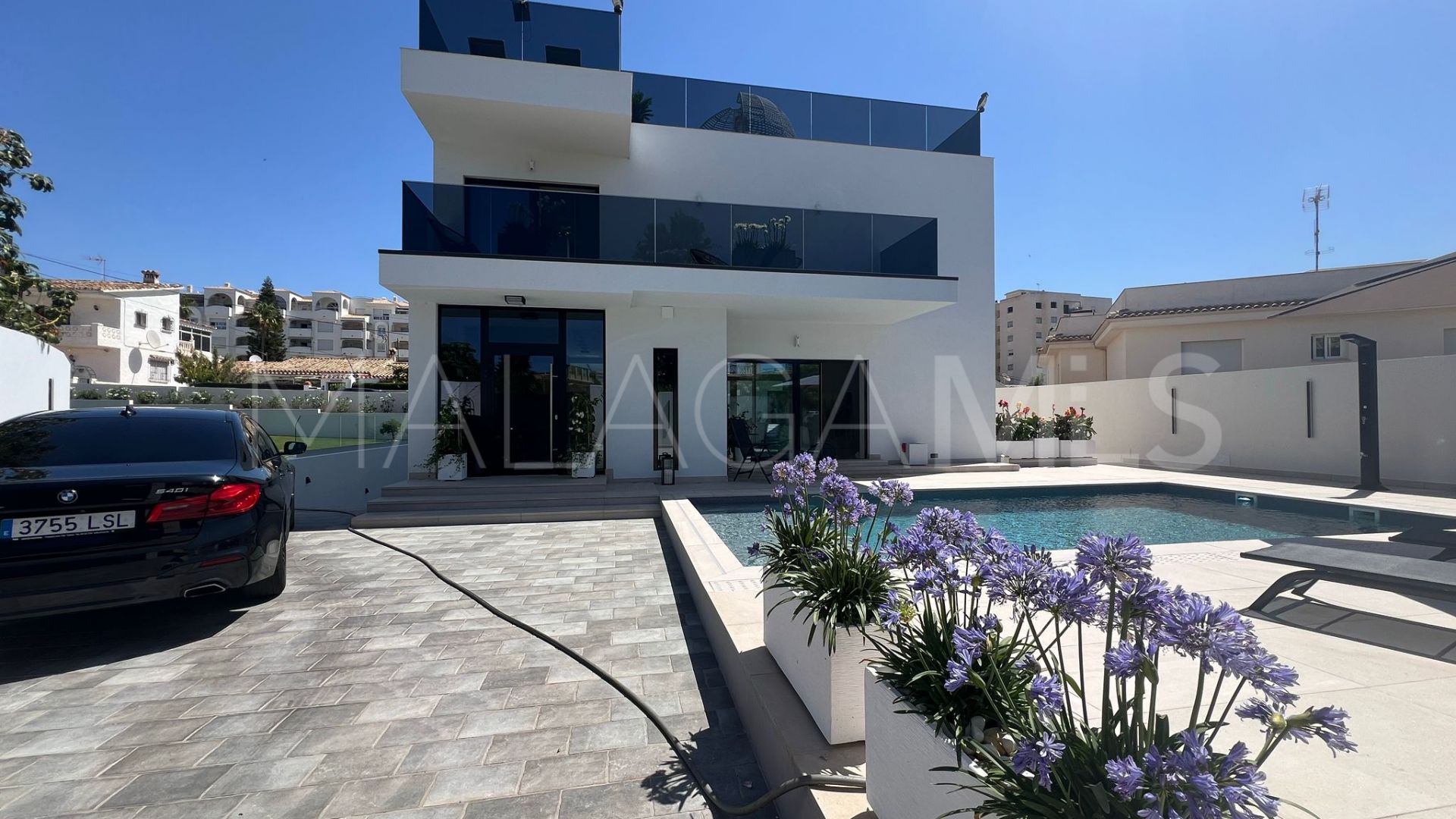 Villa for sale in Benalmadena Costa