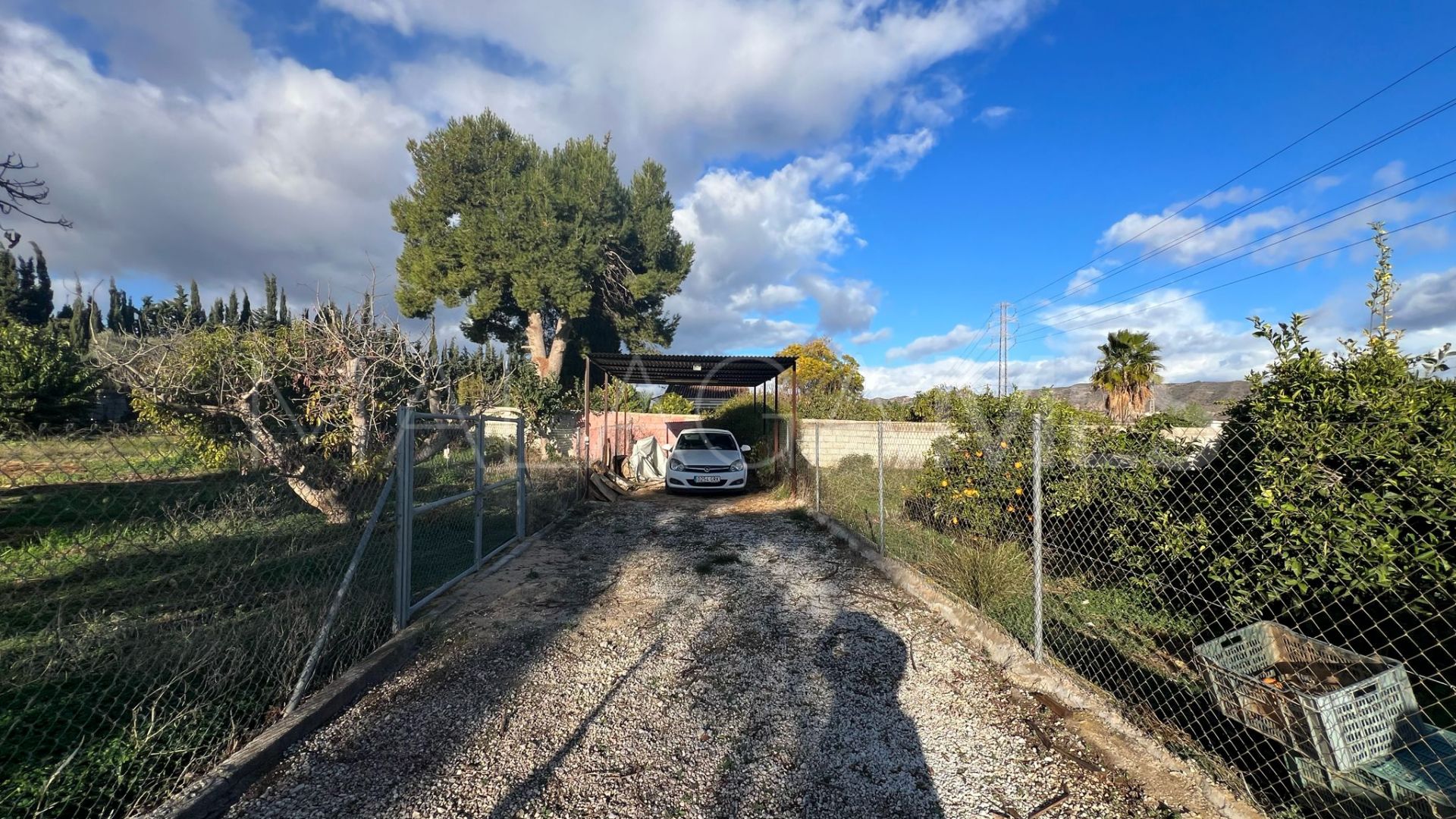 Finca for sale in Alhaurin de la Torre