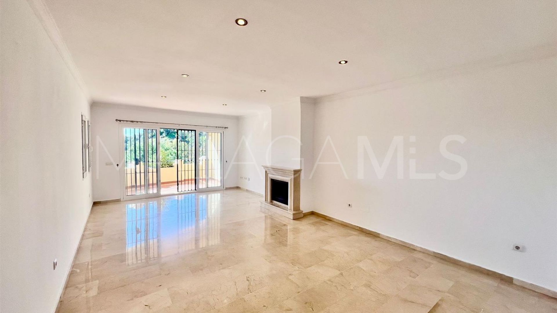 Wohnung for sale in Elviria