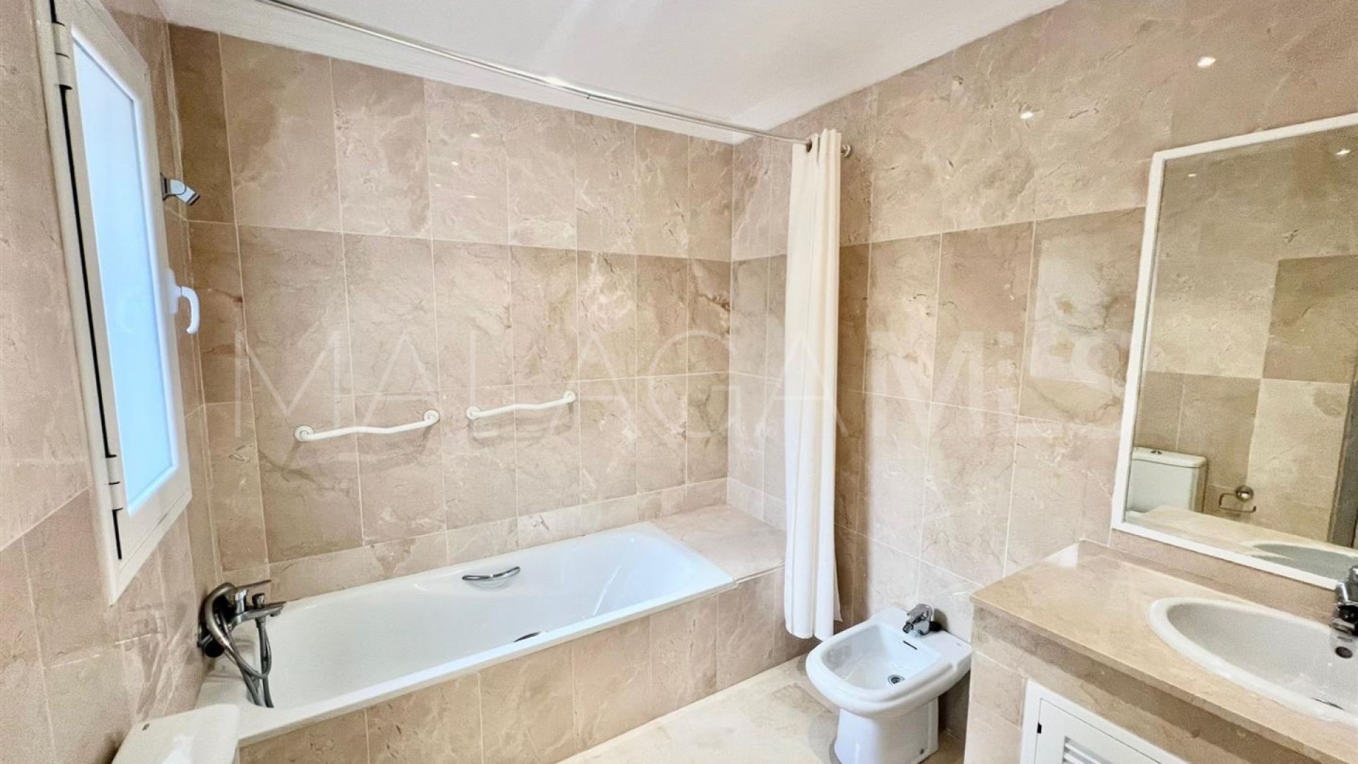 Wohnung for sale in Elviria