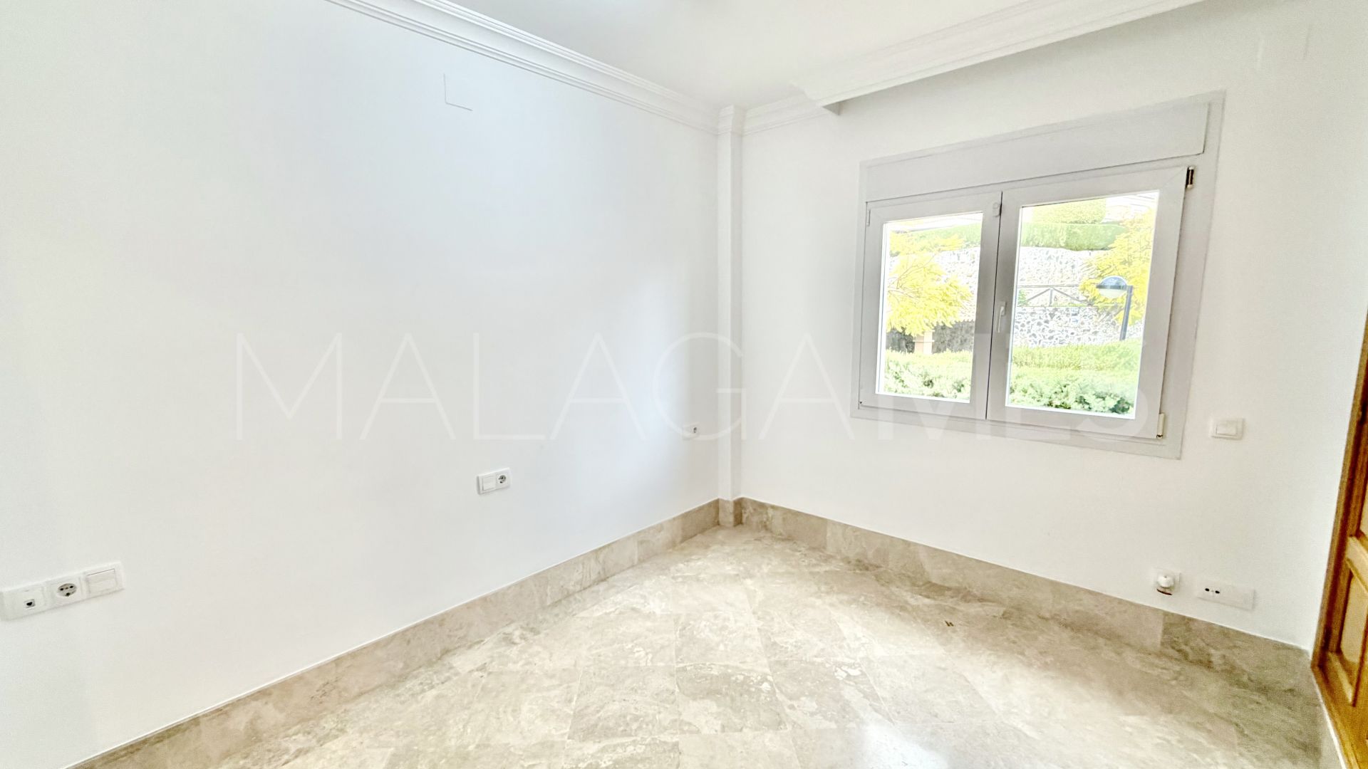 Parhus for sale in Santa Clara