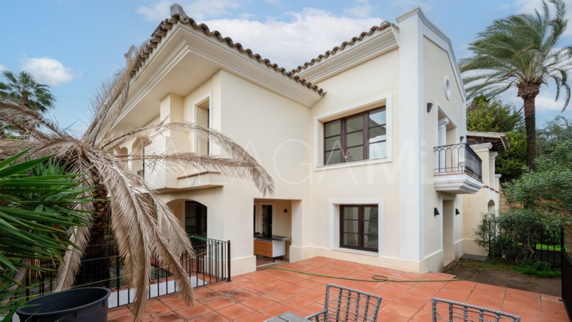 4 bedrooms villa in Nueva Andalucia for sale