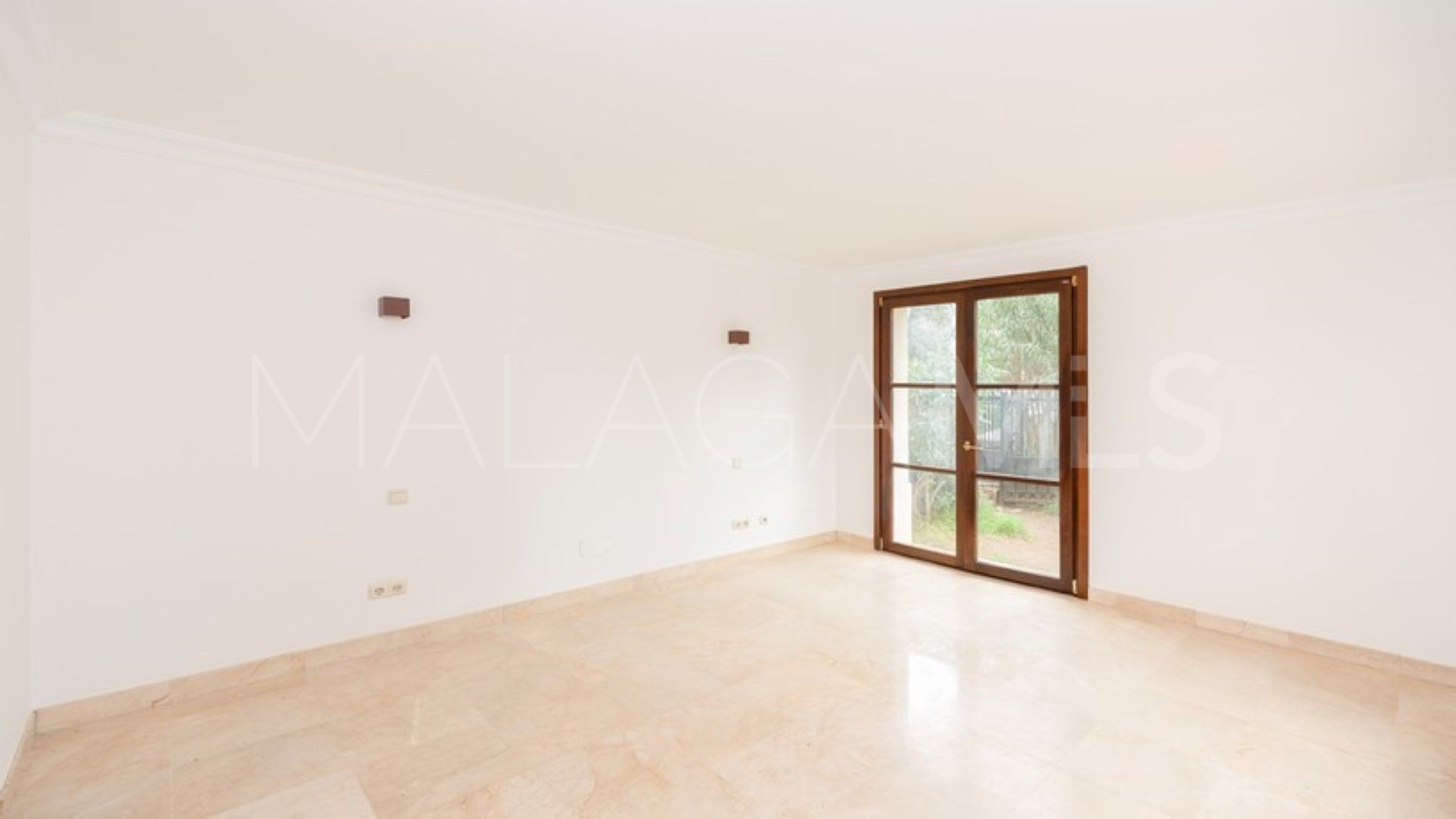 4 bedrooms villa in Nueva Andalucia for sale