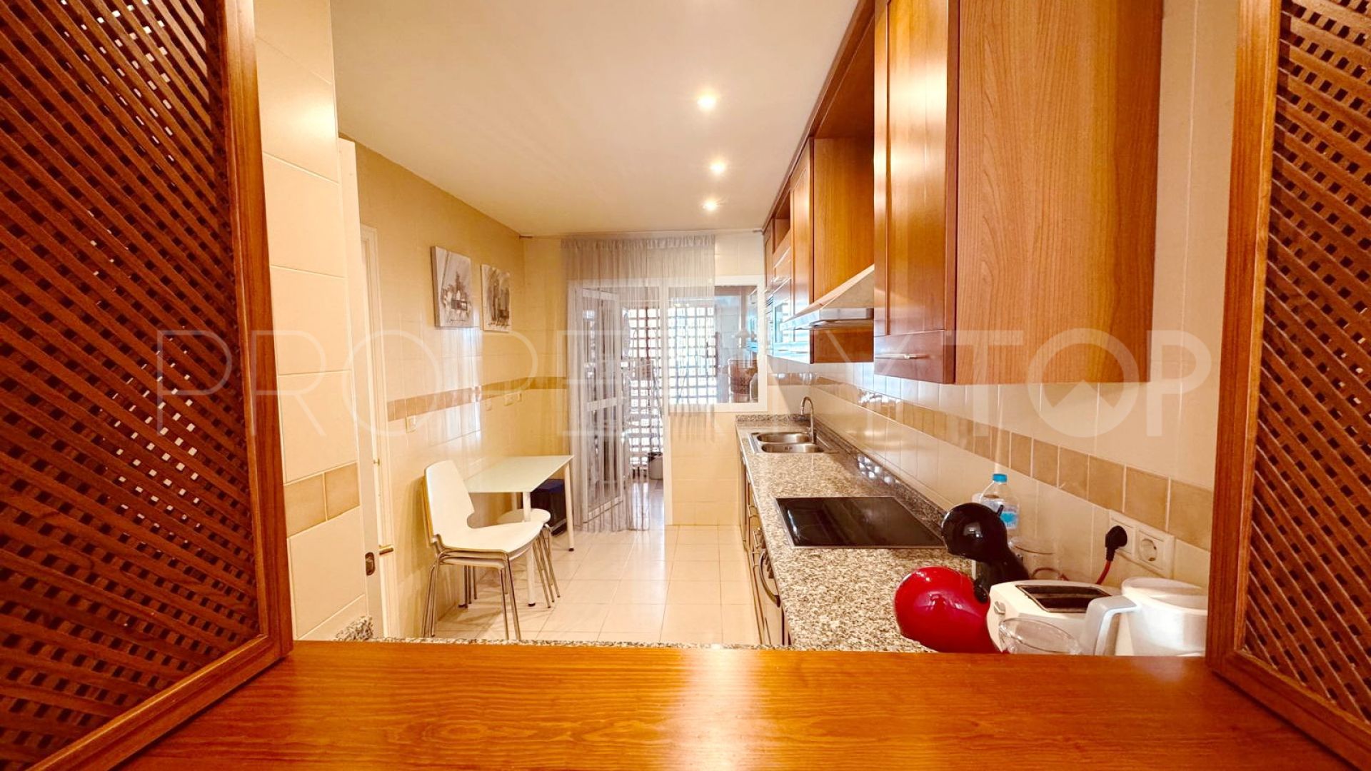 Apartamento de 2 dormitorios en venta en Jardines de la Aldaba