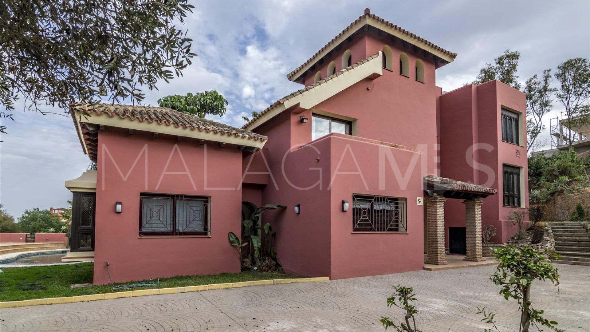 Villa for sale in Hacienda las Chapas