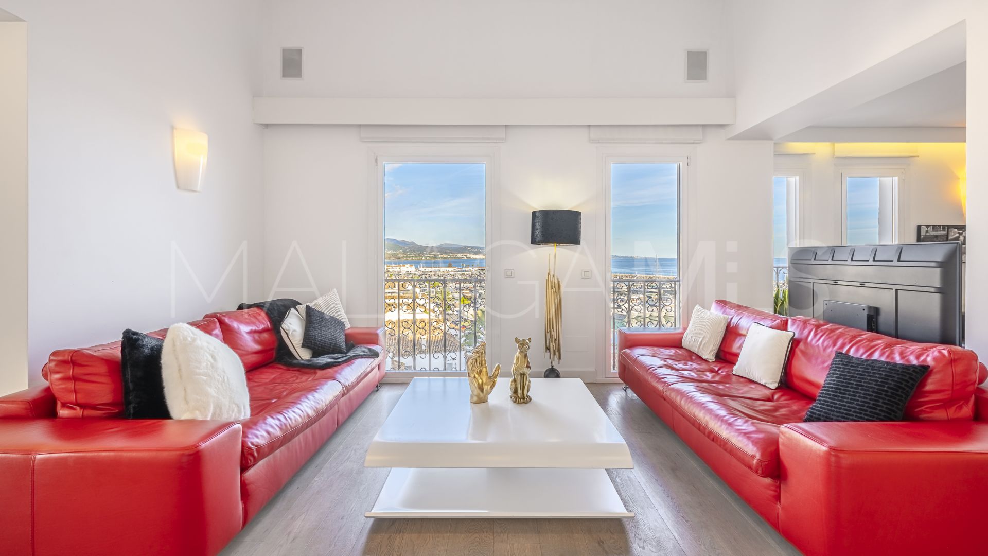 Appartement terrasse for sale in Benabola