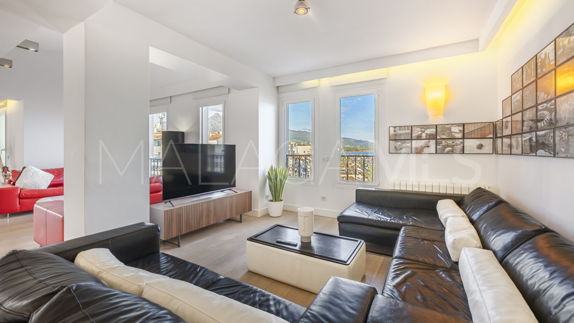 Appartement terrasse for sale in Benabola