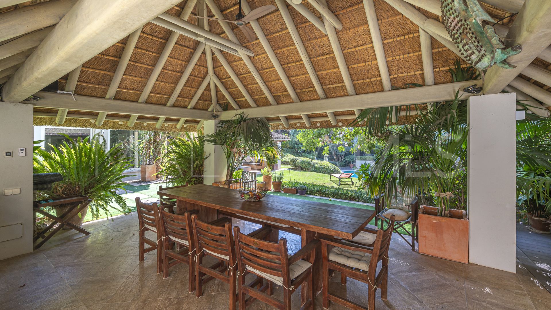 5 bedrooms villa in Marbella Hill Club for sale