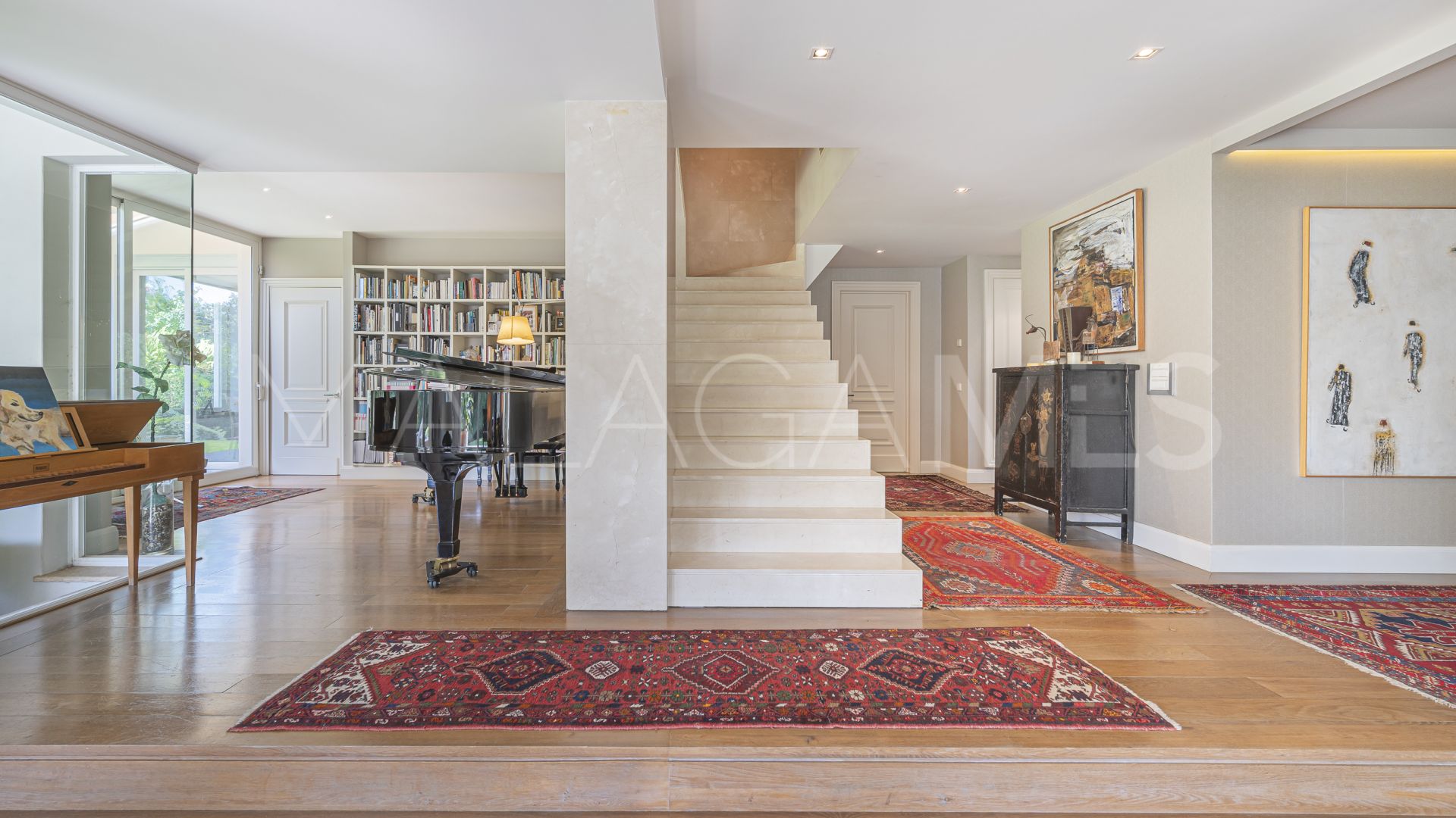 5 bedrooms villa in Marbella Hill Club for sale