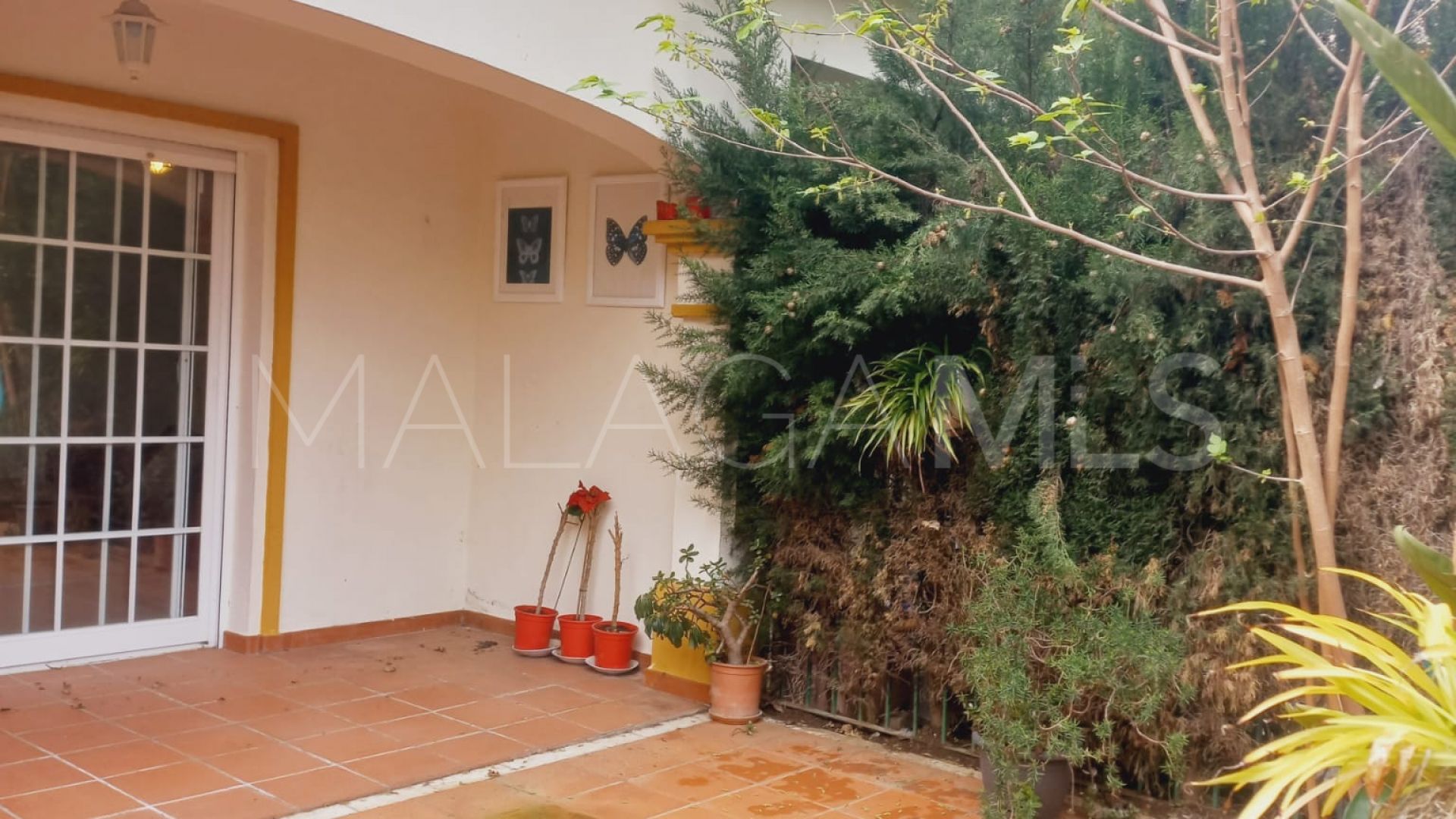 For sale town house with 4 bedrooms in Azalea Beach