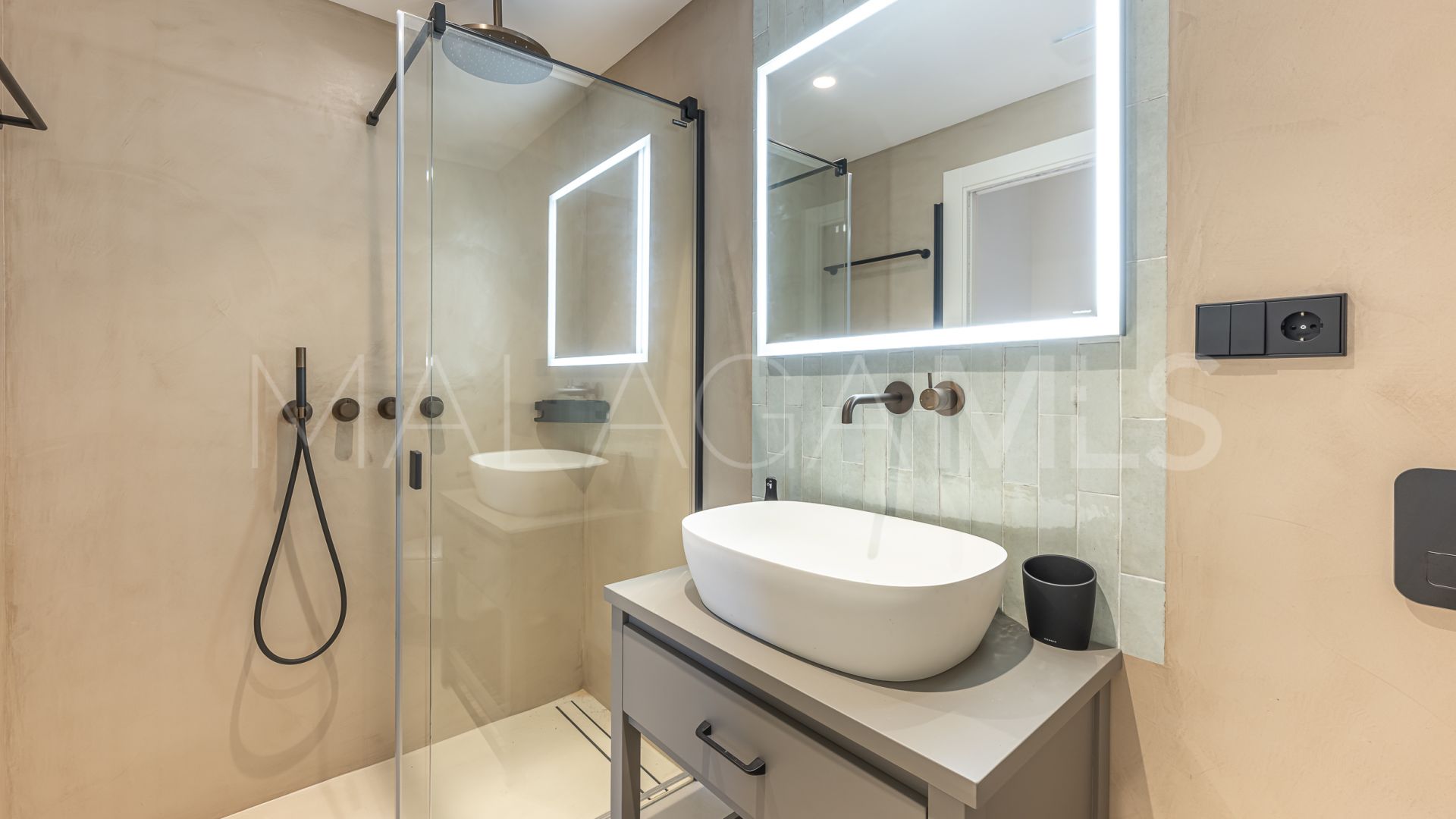 Apartment for sale in Marbella - Puerto Banus