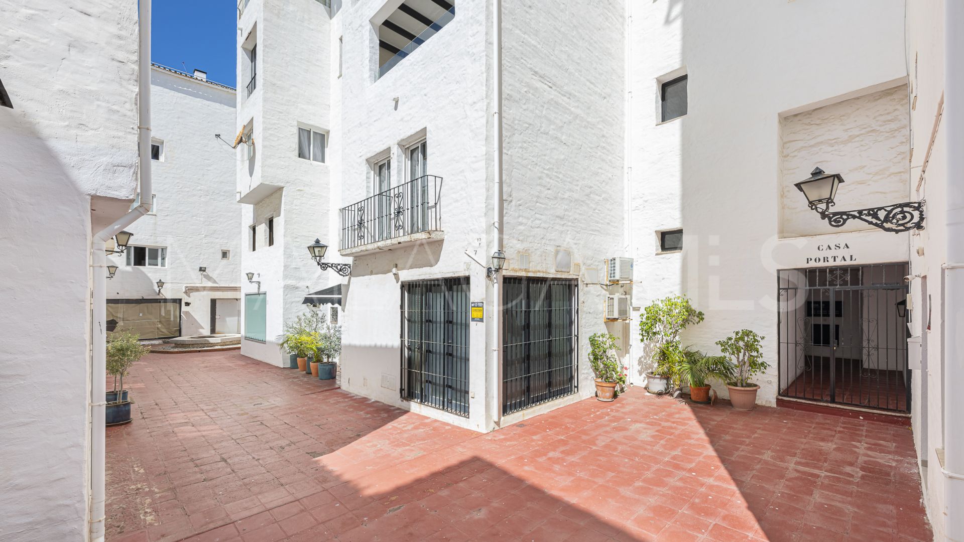 Apartment for sale in Marbella - Puerto Banus