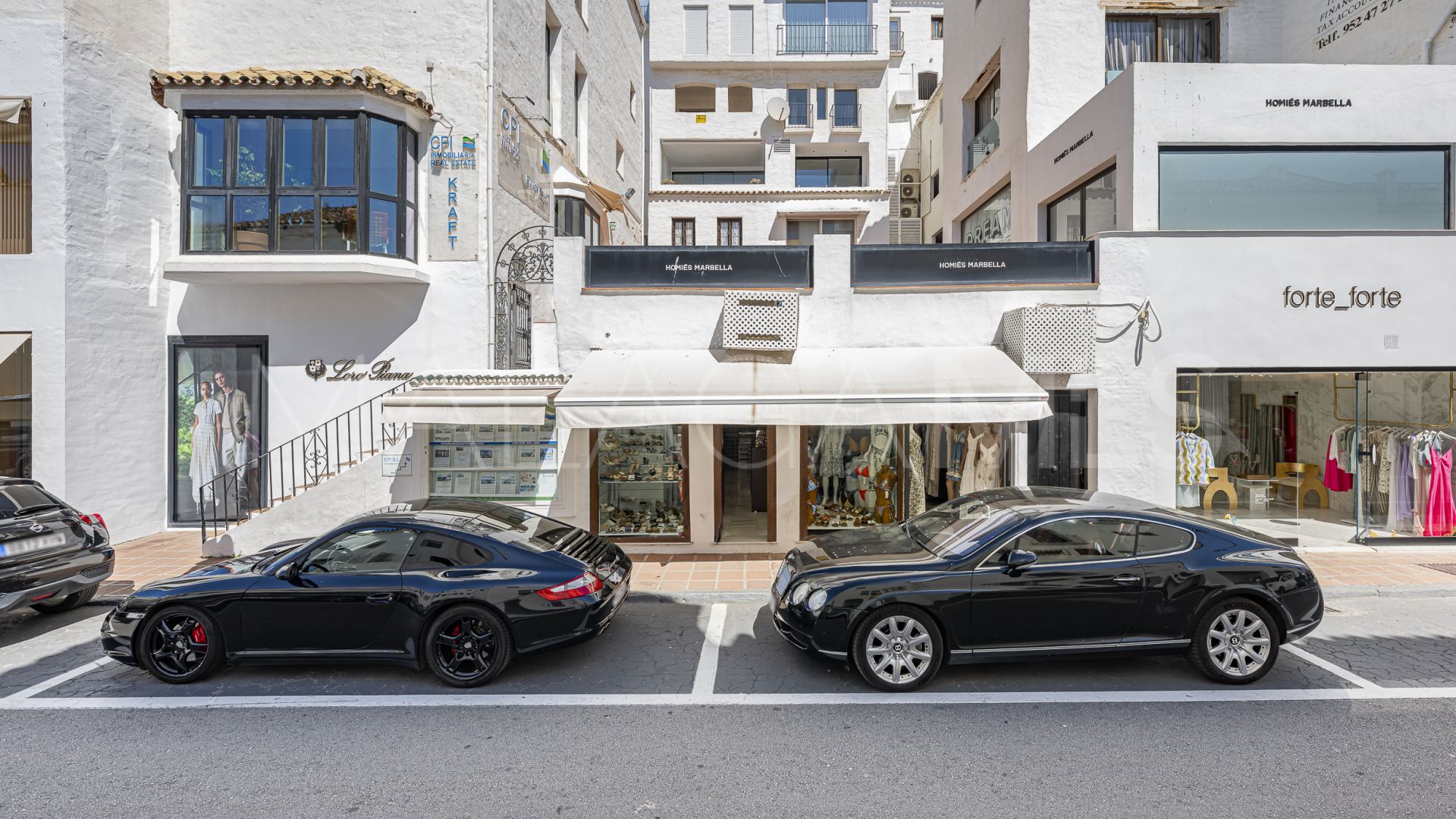Apartment for sale in Marbella - Puerto Banus