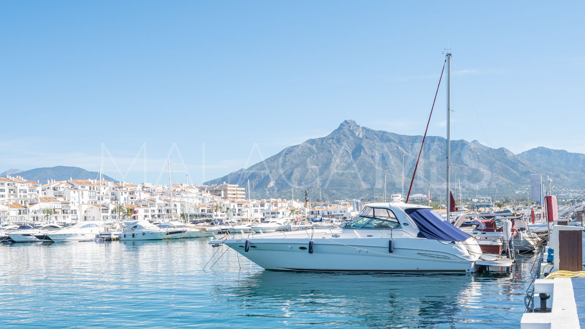 Apartment for sale in Marbella - Puerto Banus