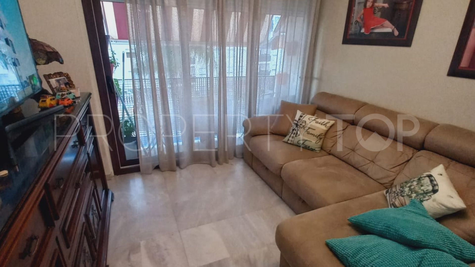 For sale apartment in La Campana with 3 bedrooms