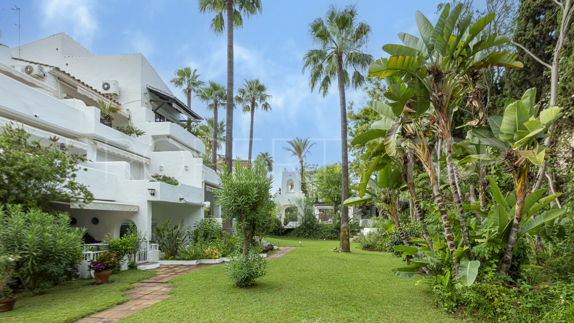 Duplex de 3 dormitorios en venta en Marbella - Puerto Banus