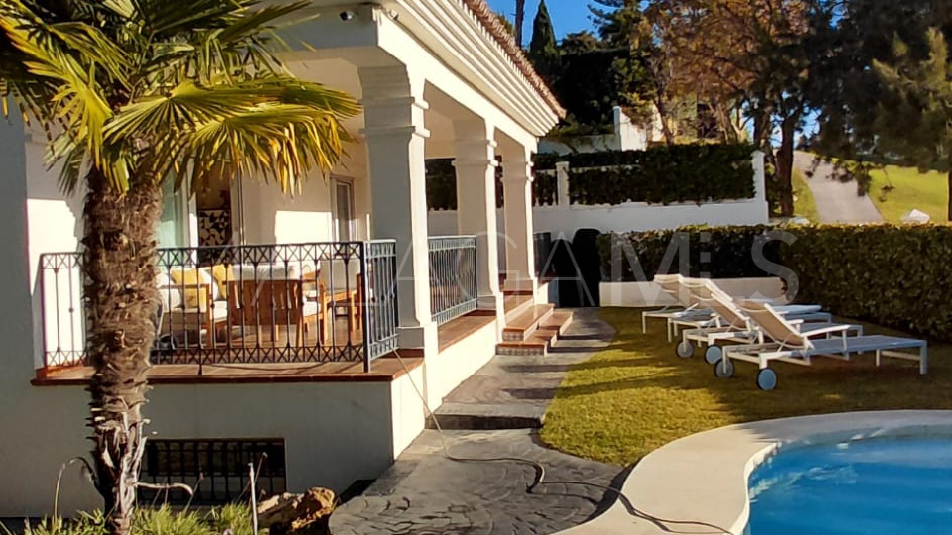 Villa for sale in Guadalmina Alta