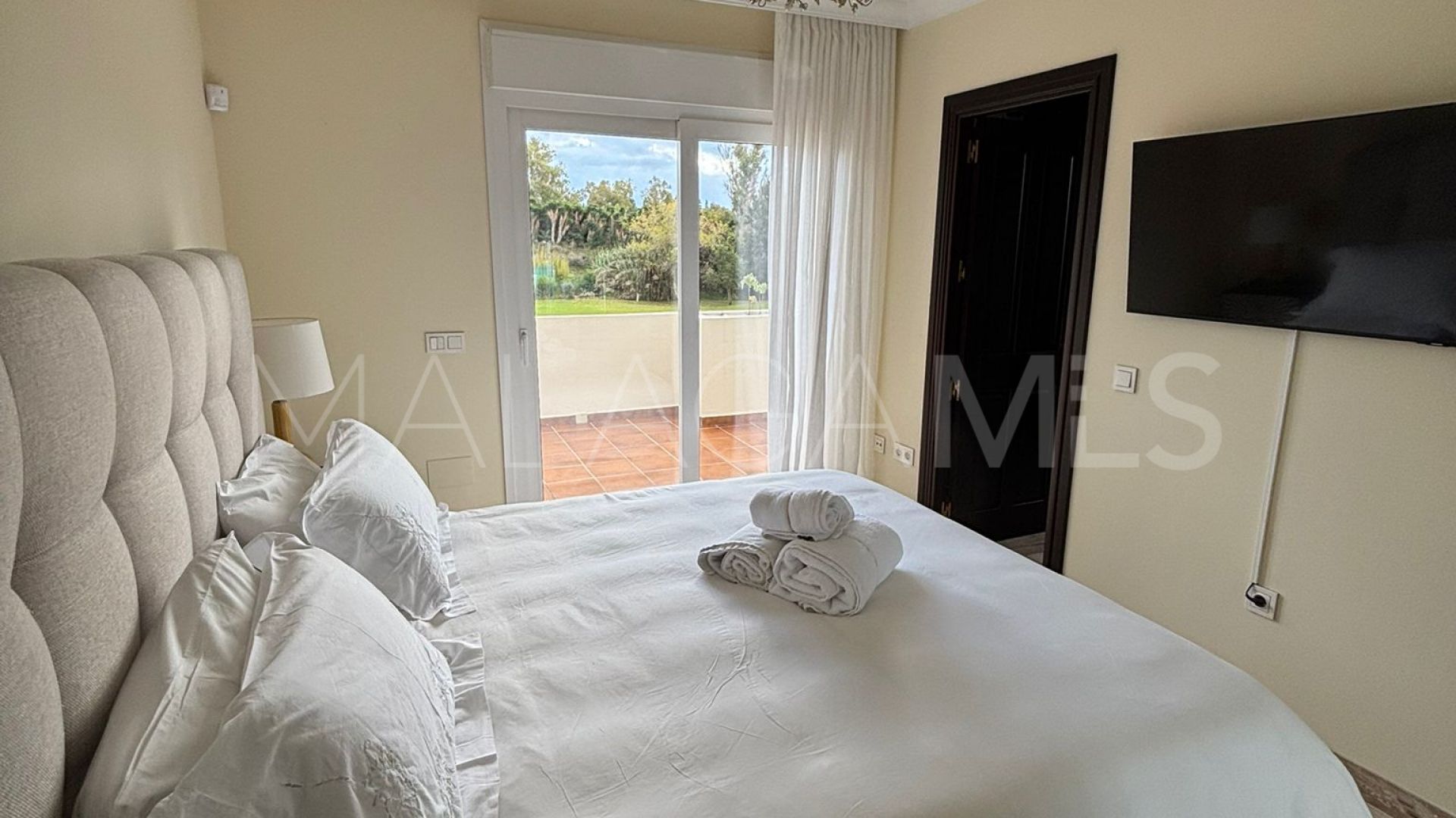 Villa for sale in Guadalmina Alta