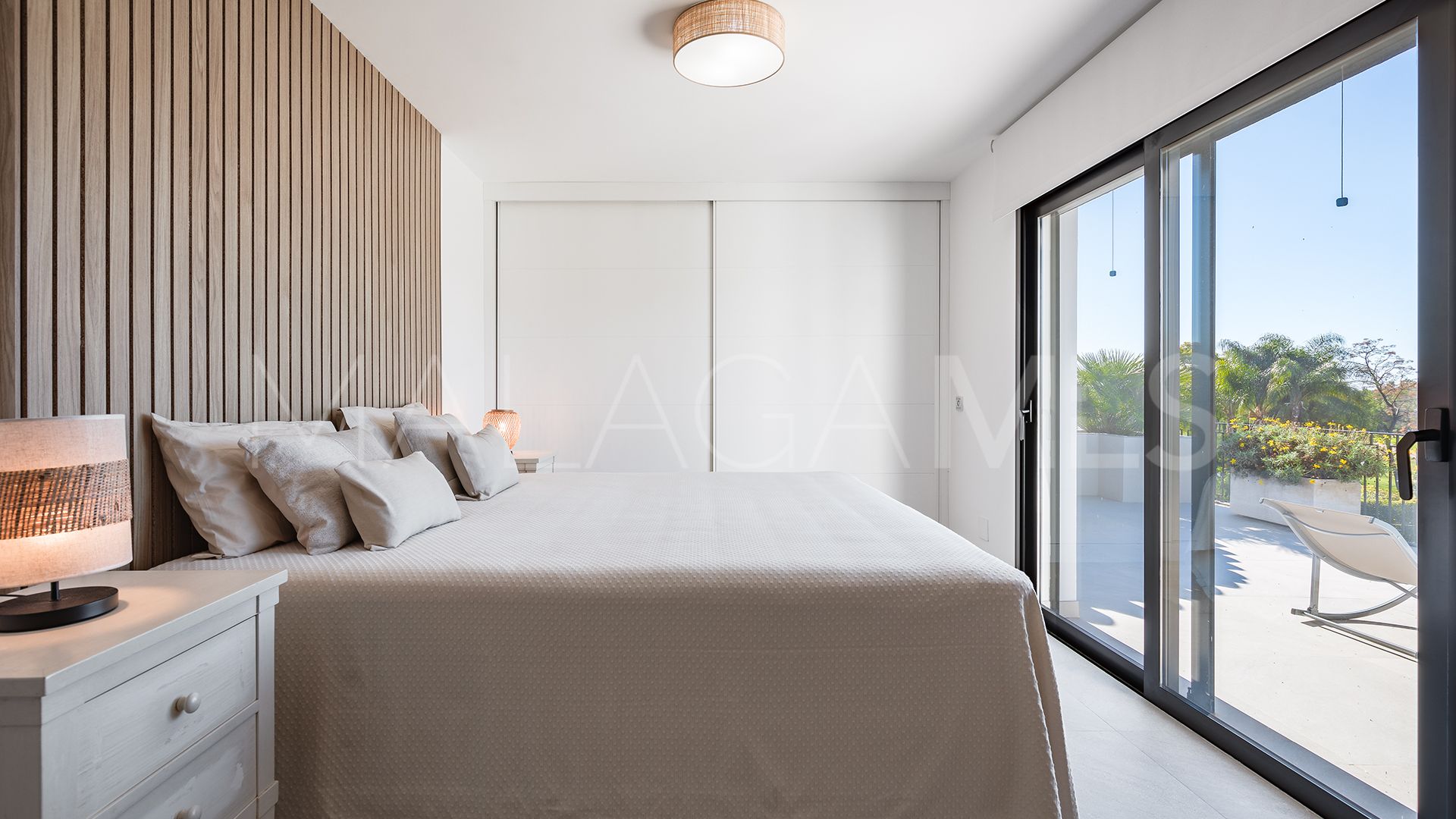 Villa for sale in Guadalmina Alta