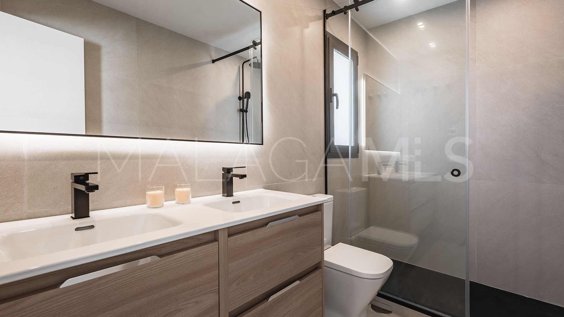 Villa for sale in Guadalmina Alta