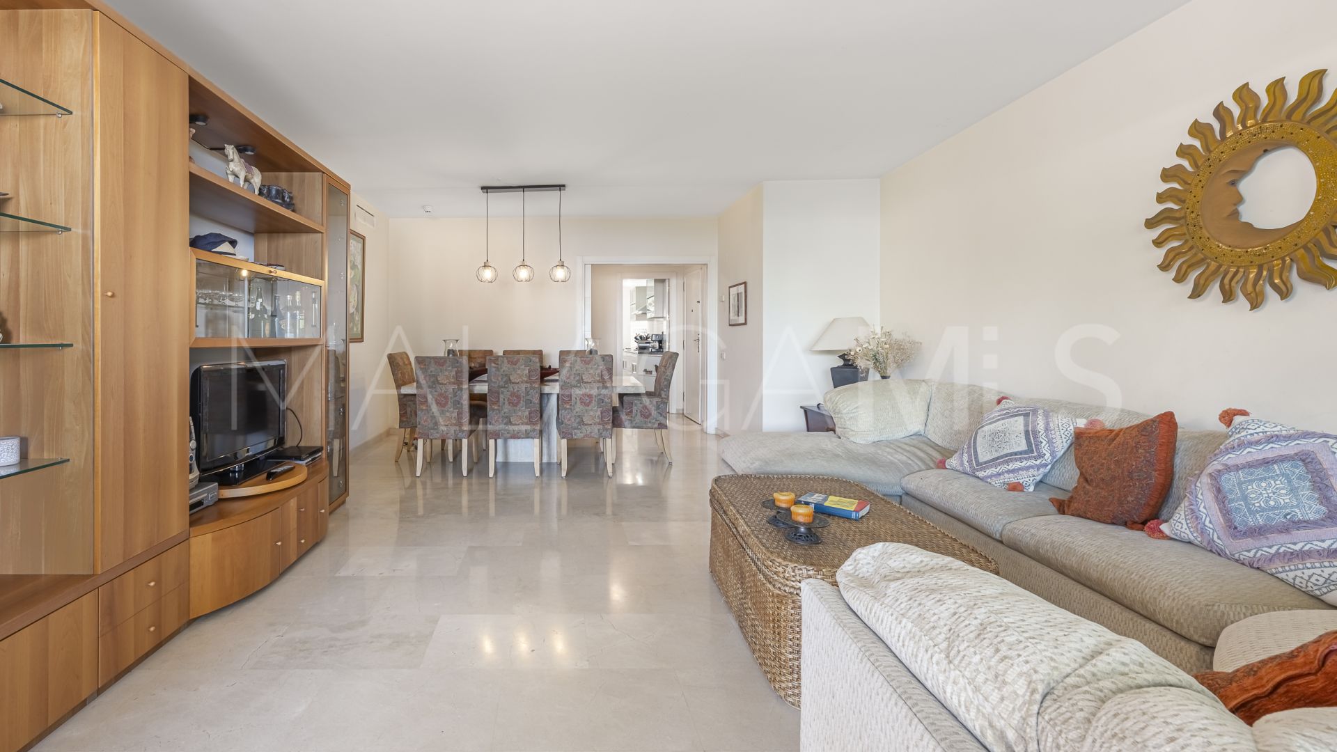 Se vende apartamento planta baja in Estepona de 3 bedrooms