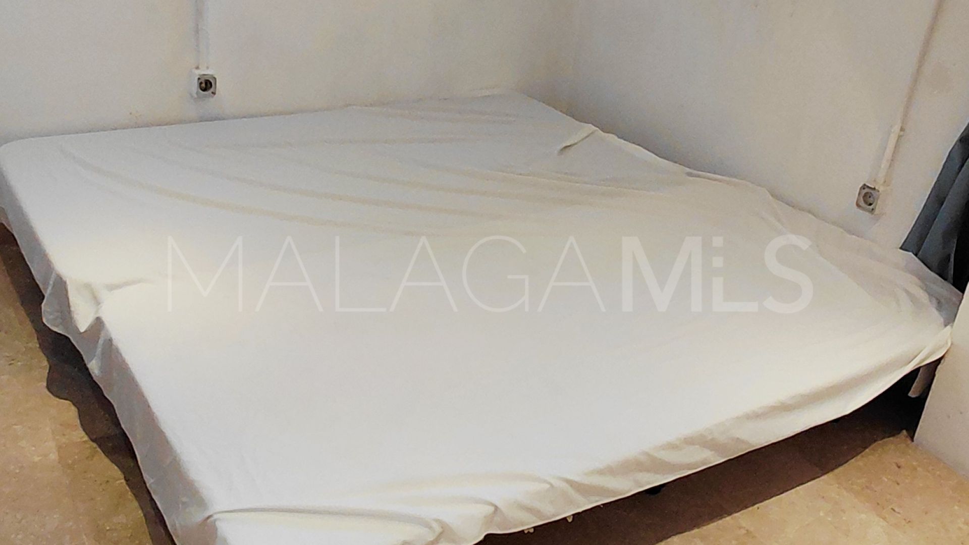 Maison de ville for sale in Condes de Iza