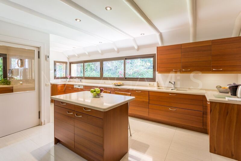 Villa for sale in Rio Real
